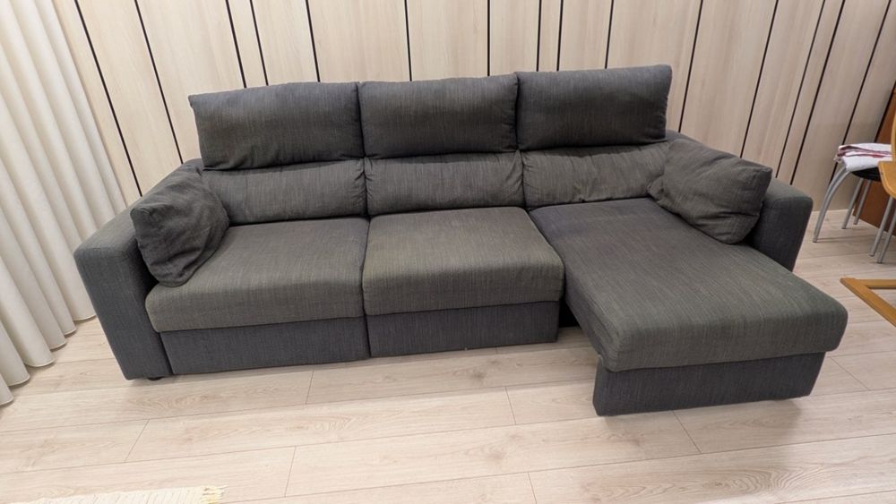 Sofá IKEA Eskilstuna 3 lugares