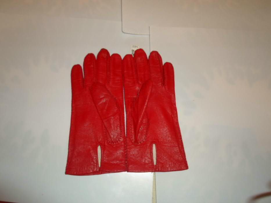 Женские перчатки из лайки
