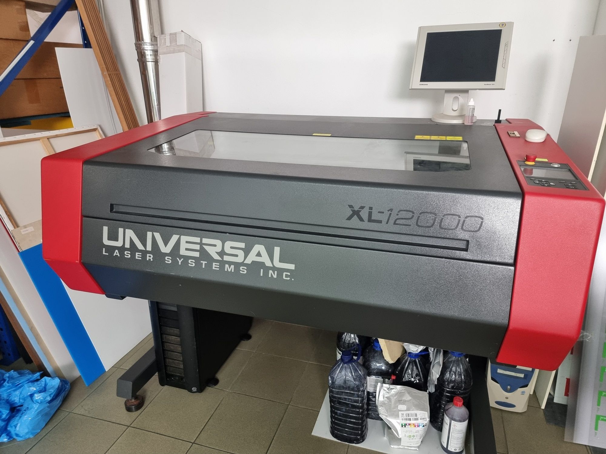 Laser universal laser systems XL-12000