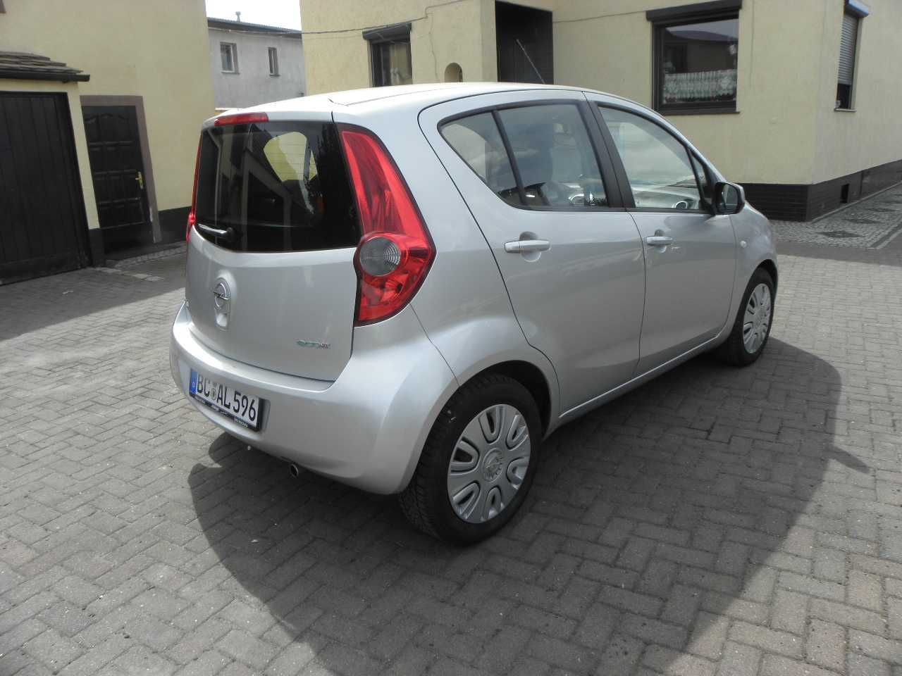 Opel Agila 1.0 benz ECO FLEX Klima  Niski Przebieg z niemiec