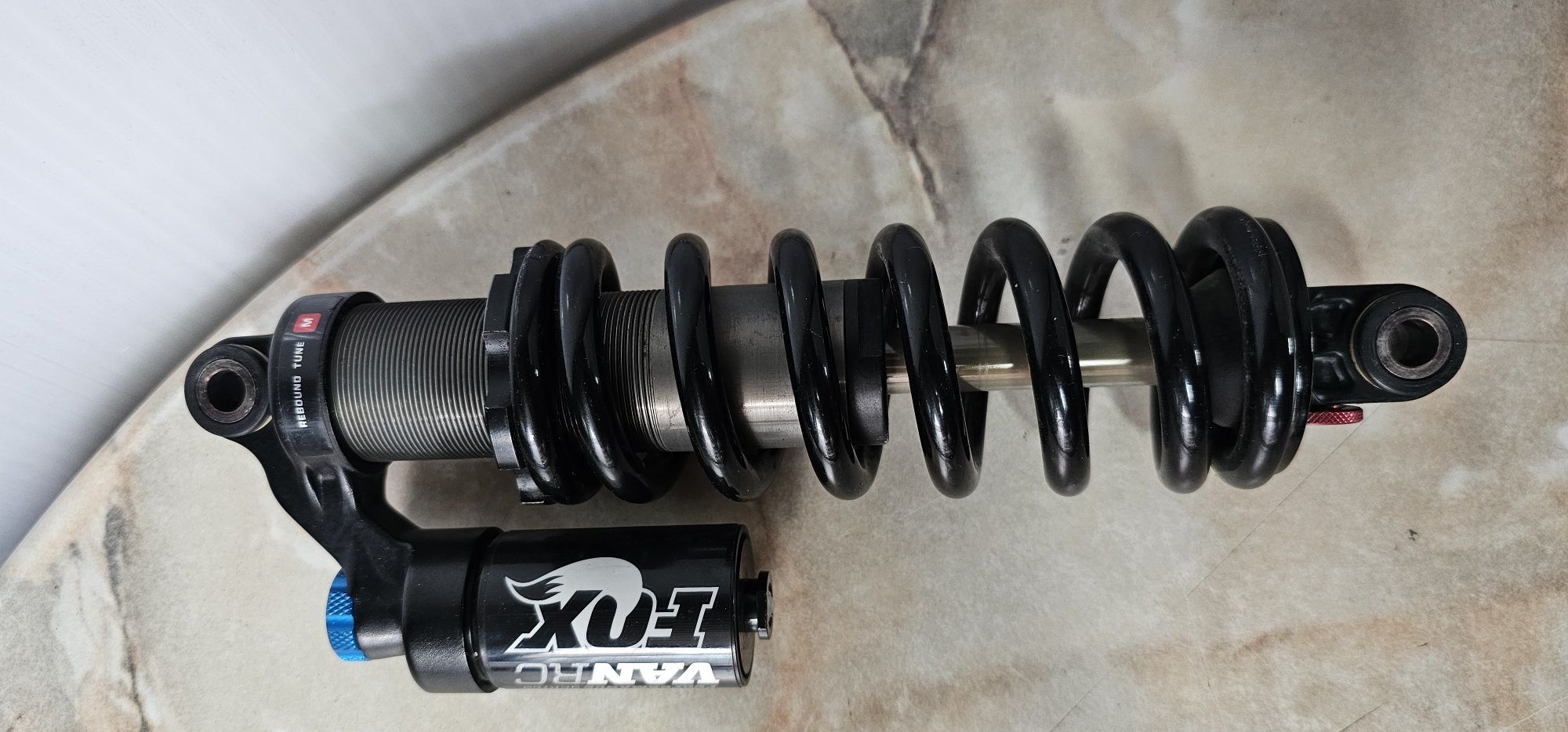 Damper. Fox VAN RC Perfomance.
