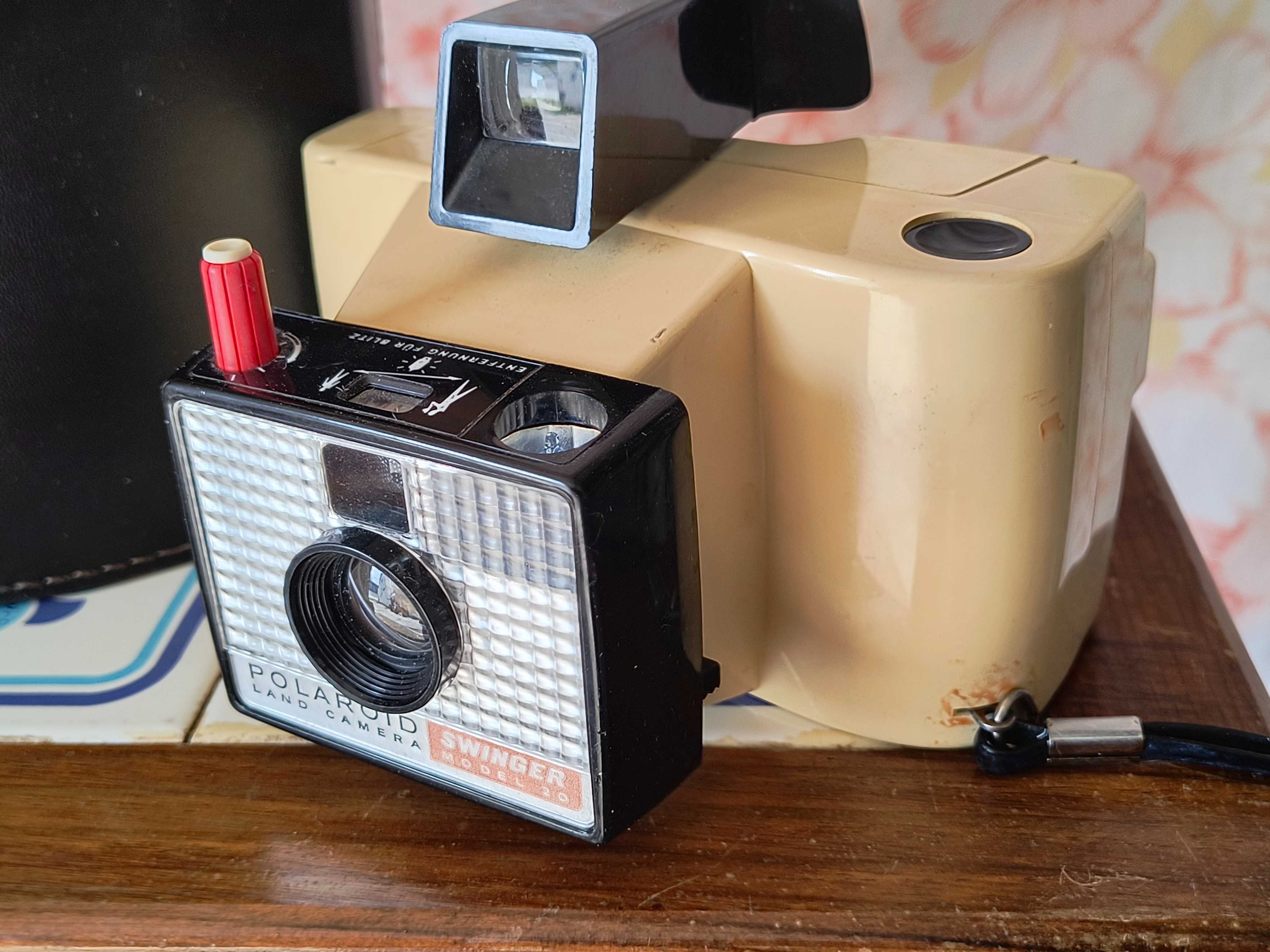 stary aparat polaroid Swinger model 20