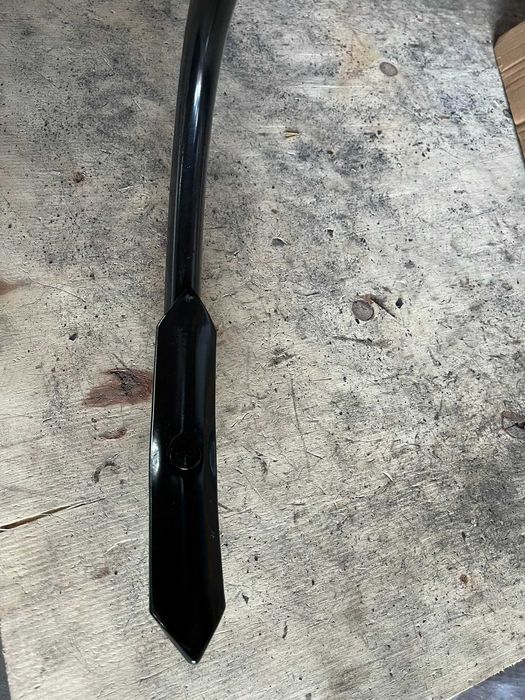 Ząb sprężynowy agregatu uprawowego 32x10 z redliczką Bagra