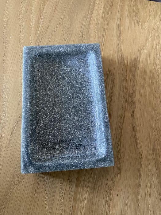 Mydelniczka brokatowa