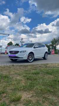 Volvo XC60 2.0 L