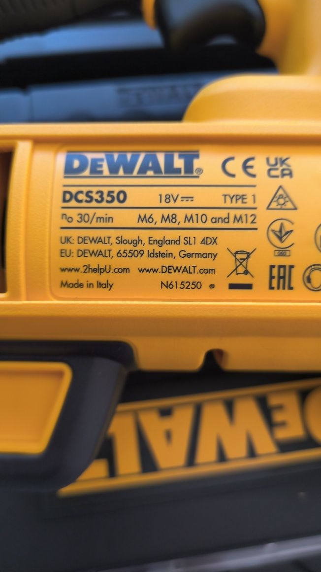 Nożyce do prętów DeWalt DCS 350