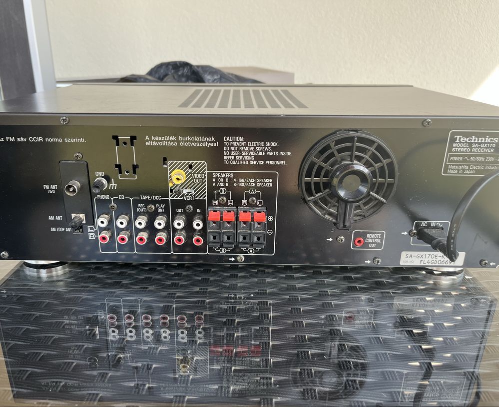 Sprzedam wzmacniacz Technics
