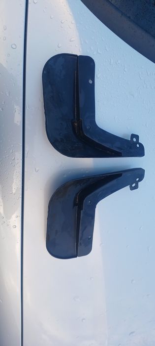 Передні бризговики passat b5 b5+