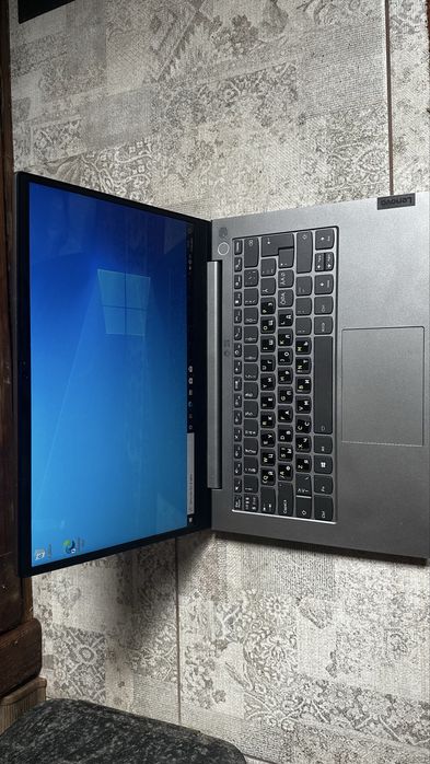 Ноутбук Lenovo ThinkPad E14 Gen 2 - 14.0 FullHD IPS /i5-1135G7/8/256G