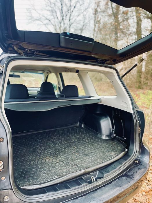 Продам Subaru Forester 2010