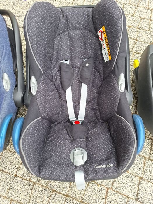 Fotelik maxi cosi bliźniaki baza easy fix