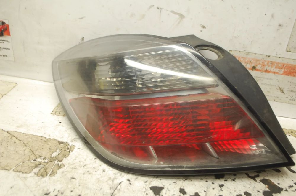 LAMPA PRAWY TYŁ TYLNA 342691834 OPEL ASTRA H III OPC GTC