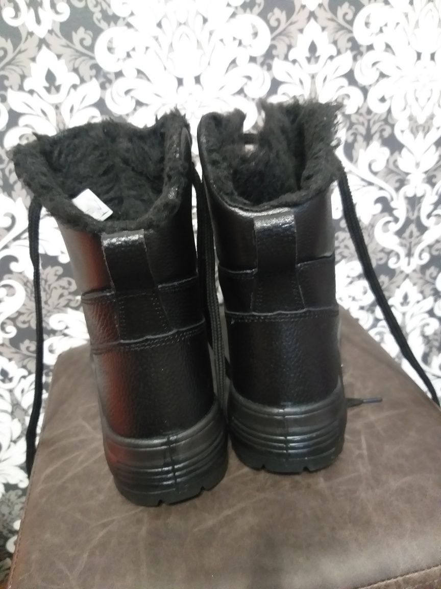 Берці Valtex «КОБРА» р.42 чорний черевики