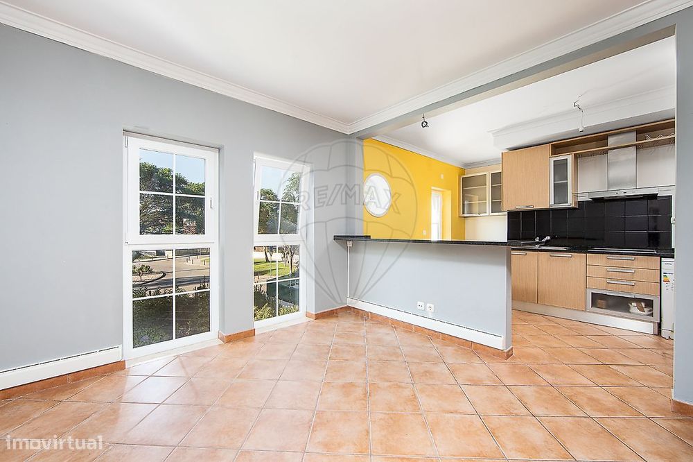 Duplex T2 para arrendamento