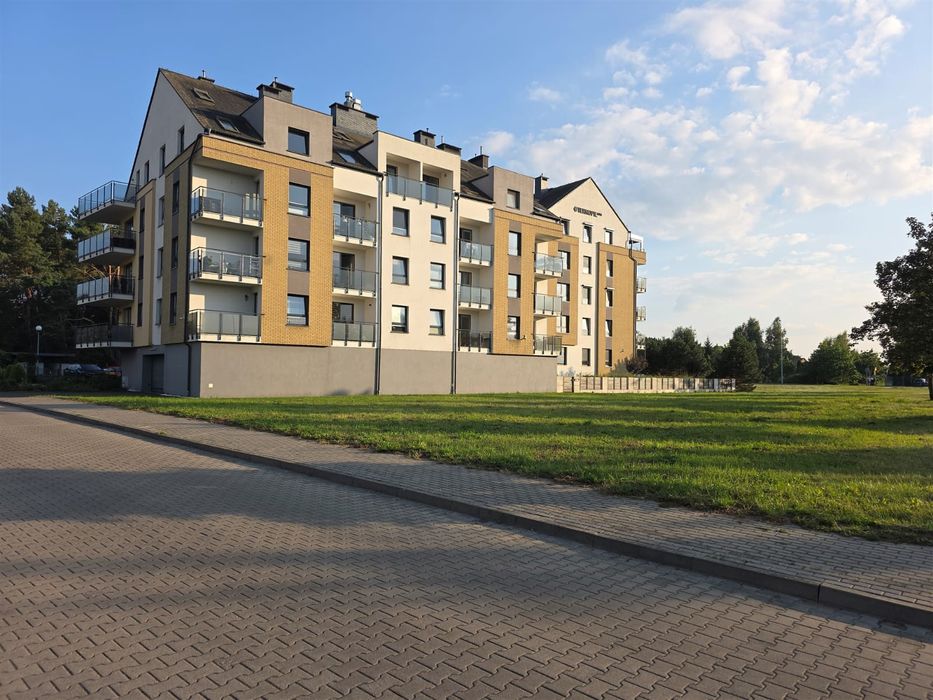 MIESZKANIE NA SPRZEDAŻ 

Mieszkanie na sprzedaż w pięknej i spokojnej