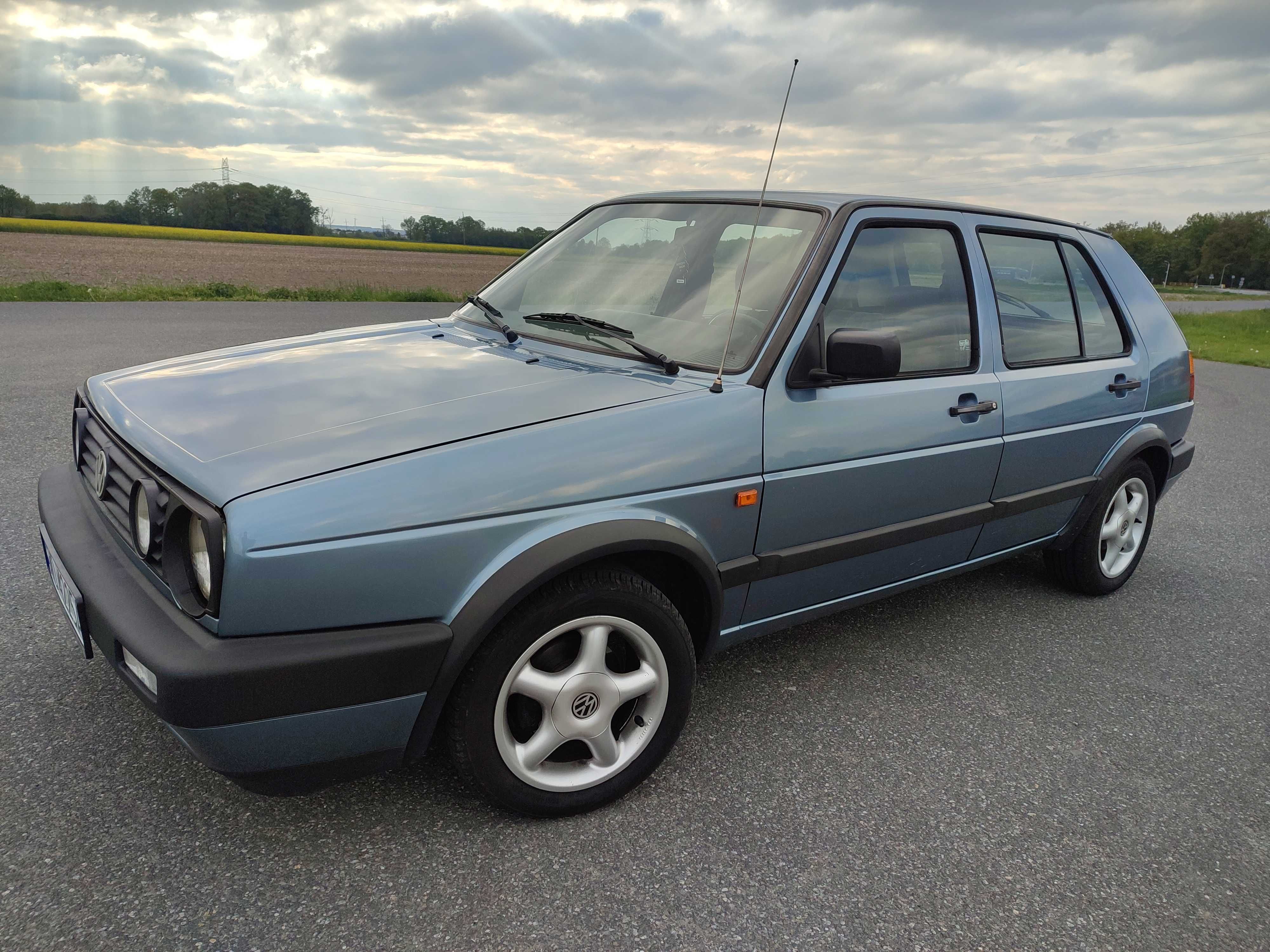 Volkswagen golf 2