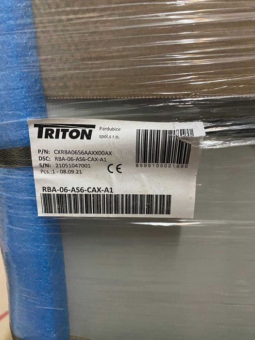 TRITON настінна шафа 19", 6U, (370x600x595мм )(RBA-06-AS6-CAX-A1)
