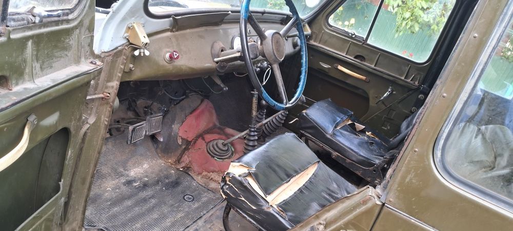 УАЗ 469 з причепом ГАЗ 704