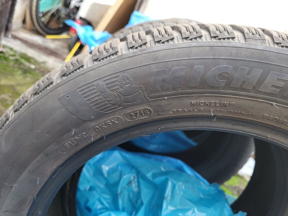 Opony  4 szt michelin  alpine 6  roz 205/55/16
