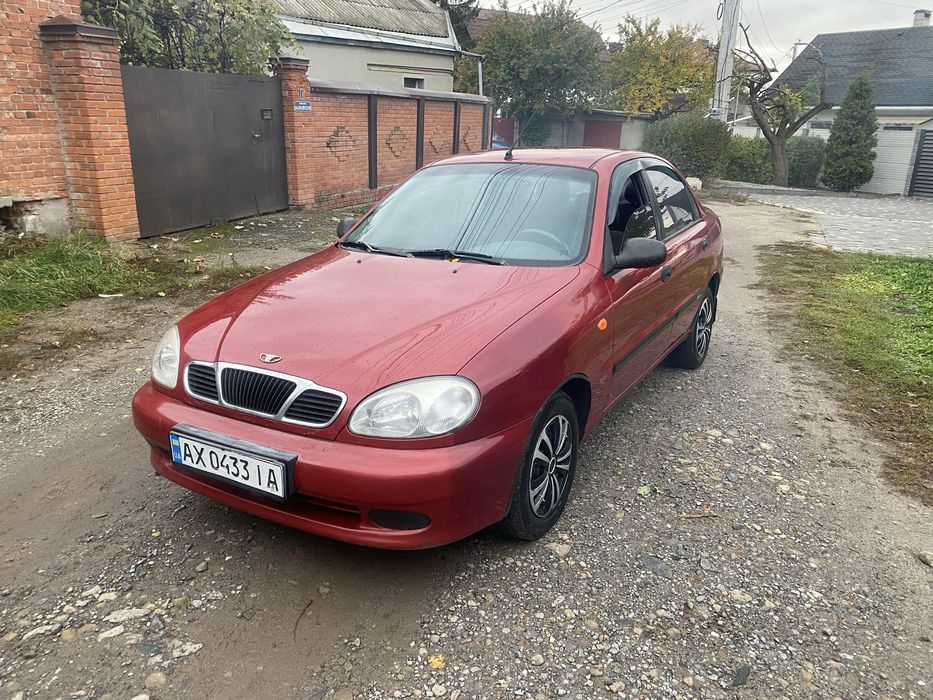 Продам Daewoo Lanos 1.5 макс комплектация