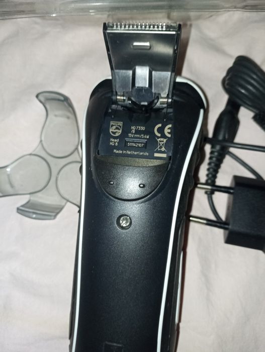 Бритва  Філіпс нова камулятора