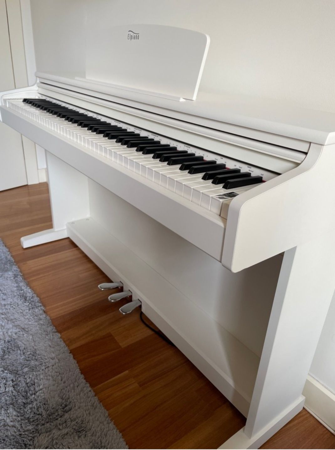 Pianino cyfrowe Elpiano SLP-250H