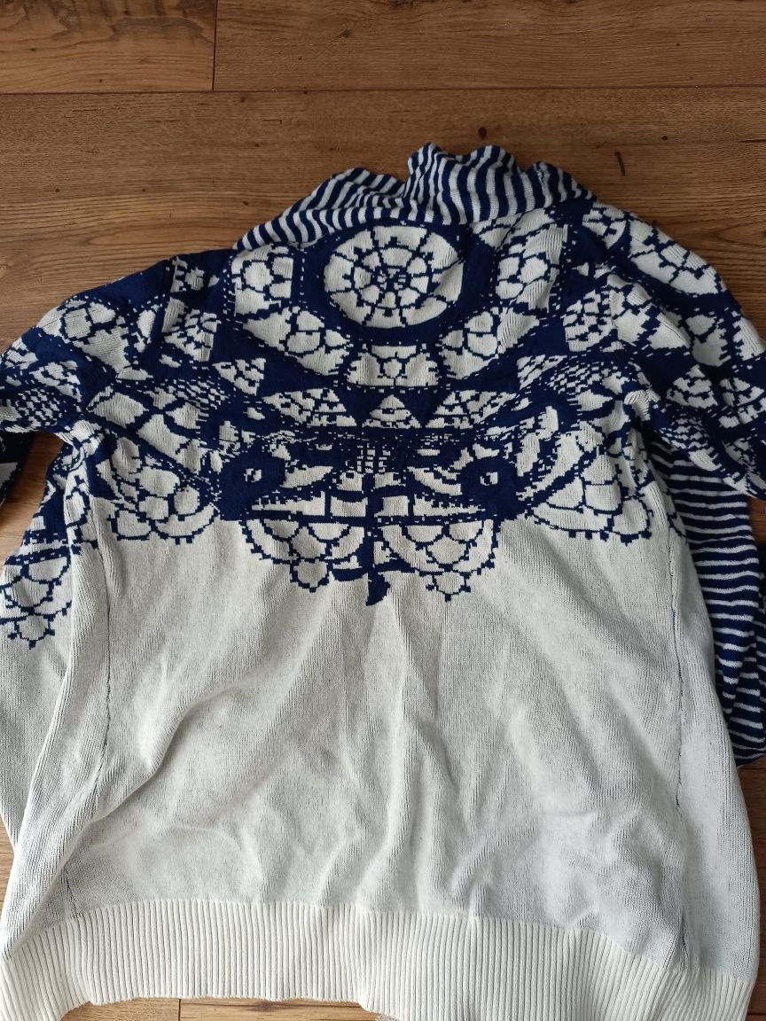 Sweterek desigual xs