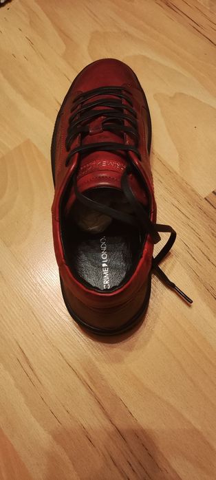 Кросівки весна-осінь