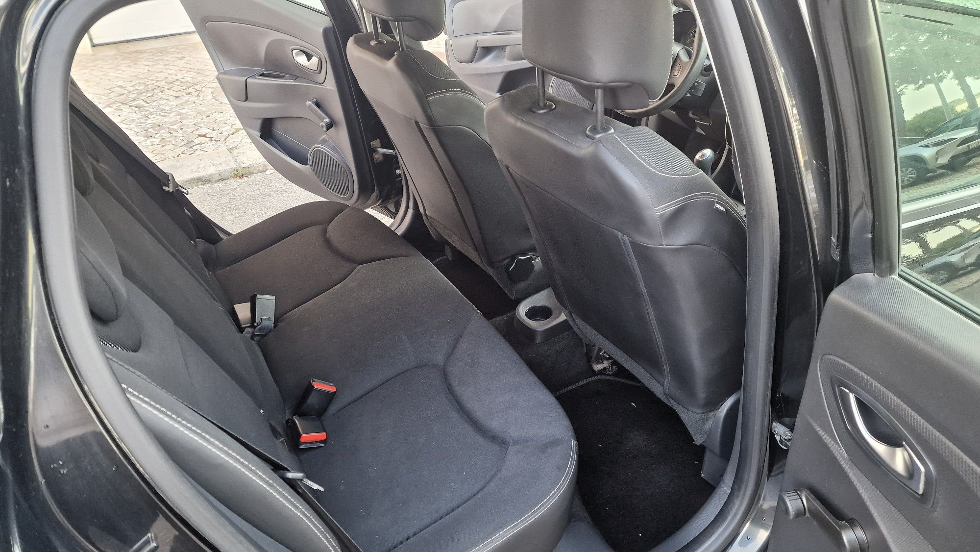 Renault clio sportourer 143000kms