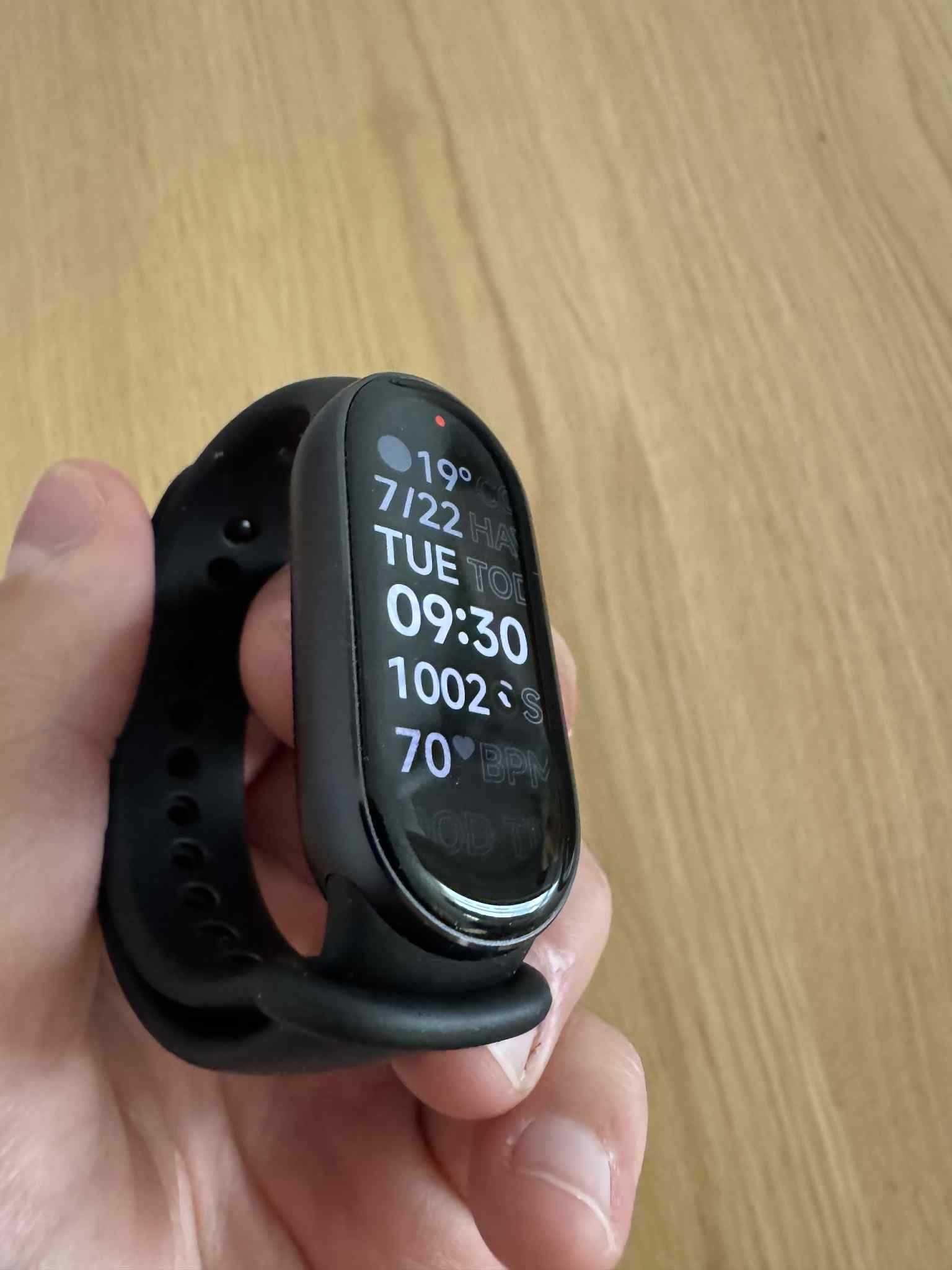 Sprzedam opaskę MI BAND 9