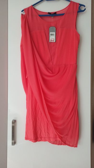 Sukienka Guess okazja Nowa