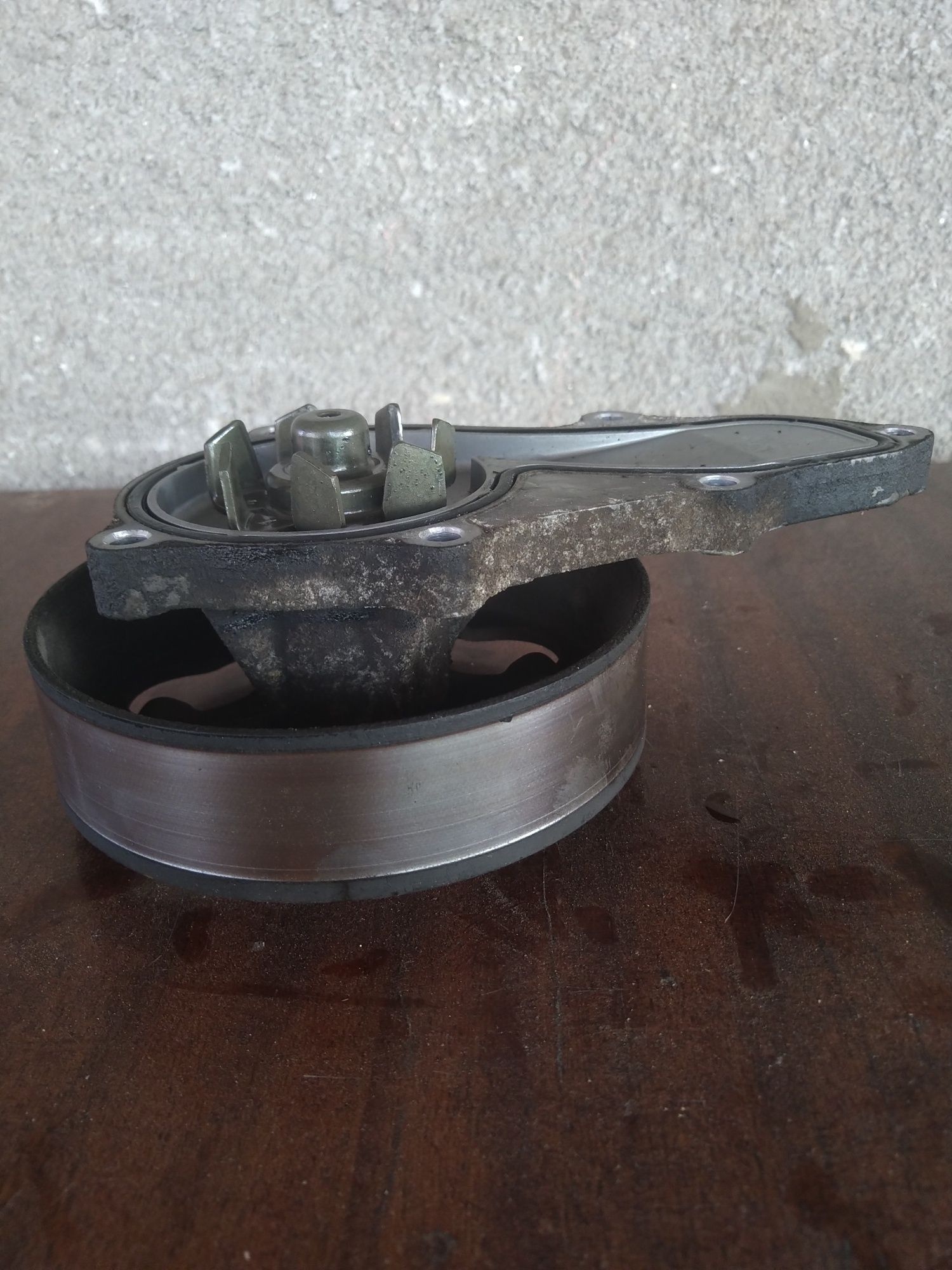 Помпа водяная (насос) охлаждения 19200PNLE01 Honda/Acura