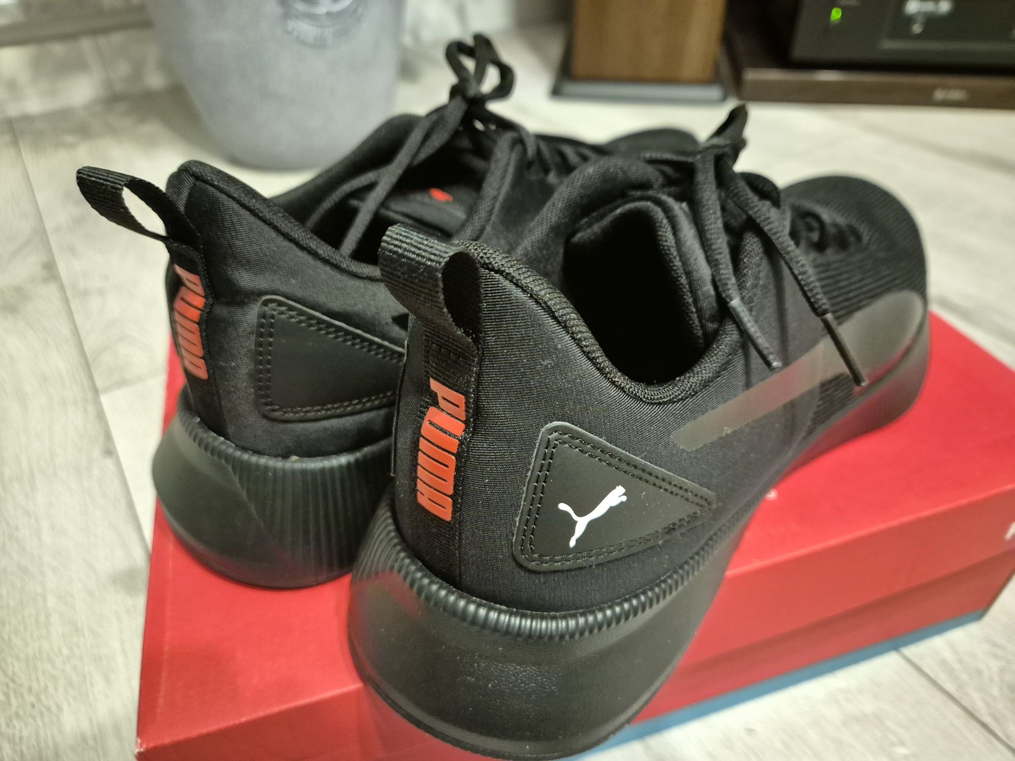 Puma FLYER  - Obuwie do biegania treningowe