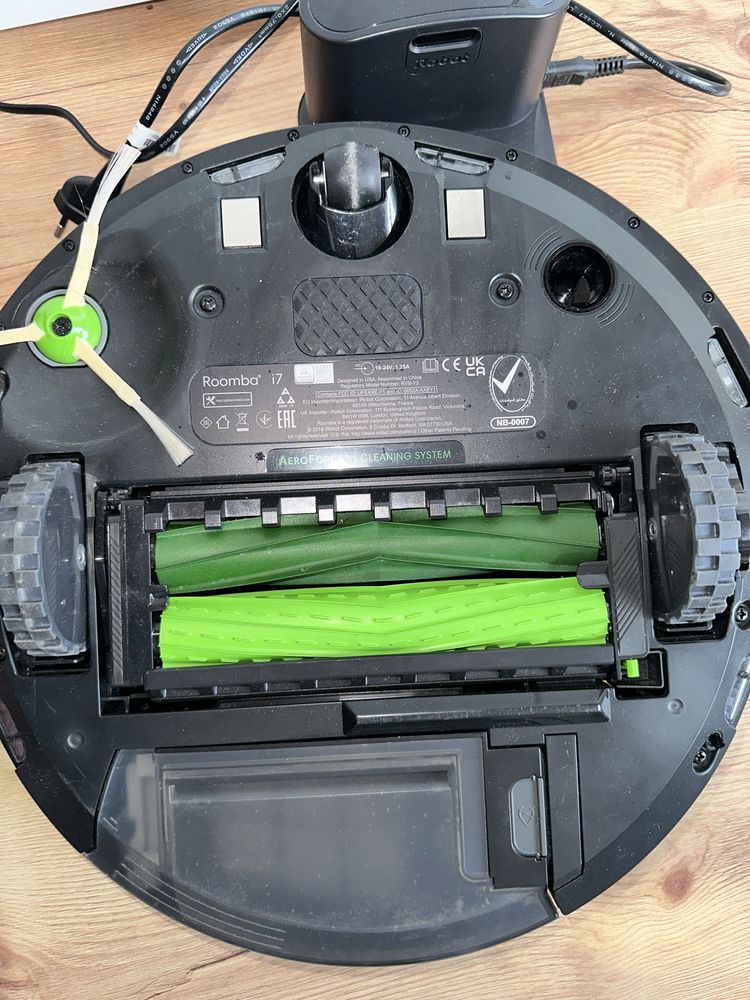 iRobot sprzątający Roomba i7