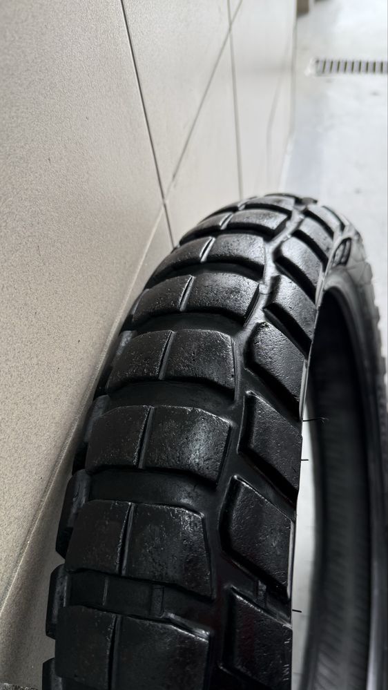 Opona Metzeler Karoo 4  120/70r19 BMW GS