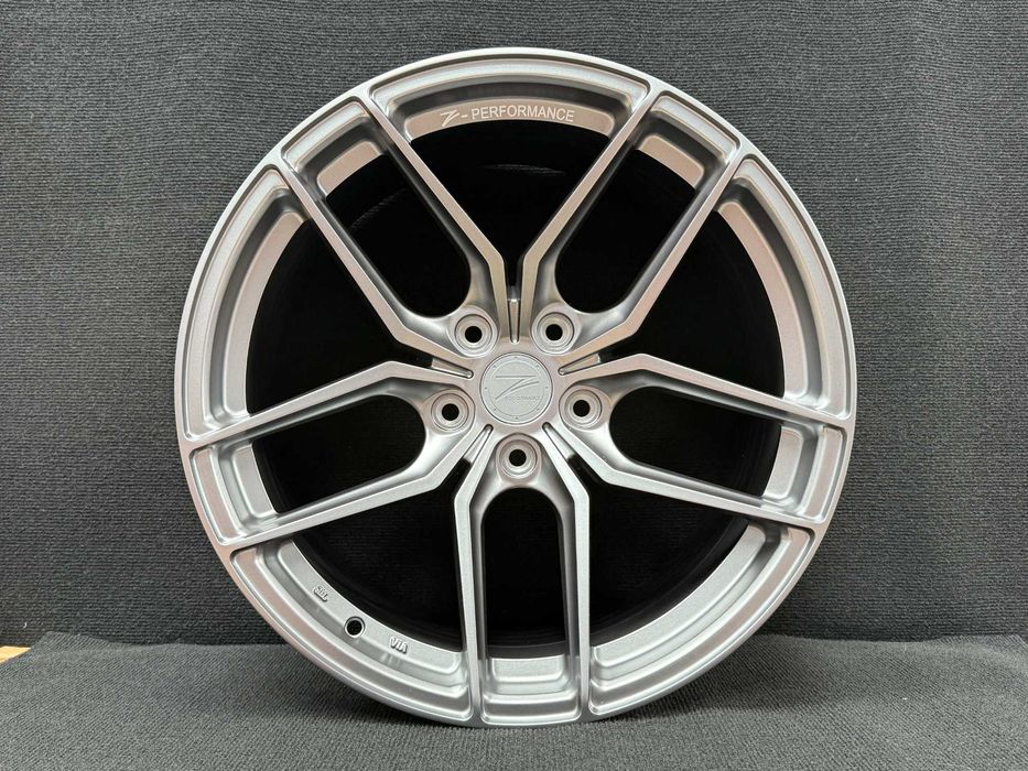 Jantes Look Z-Performance em 19 | 5x120