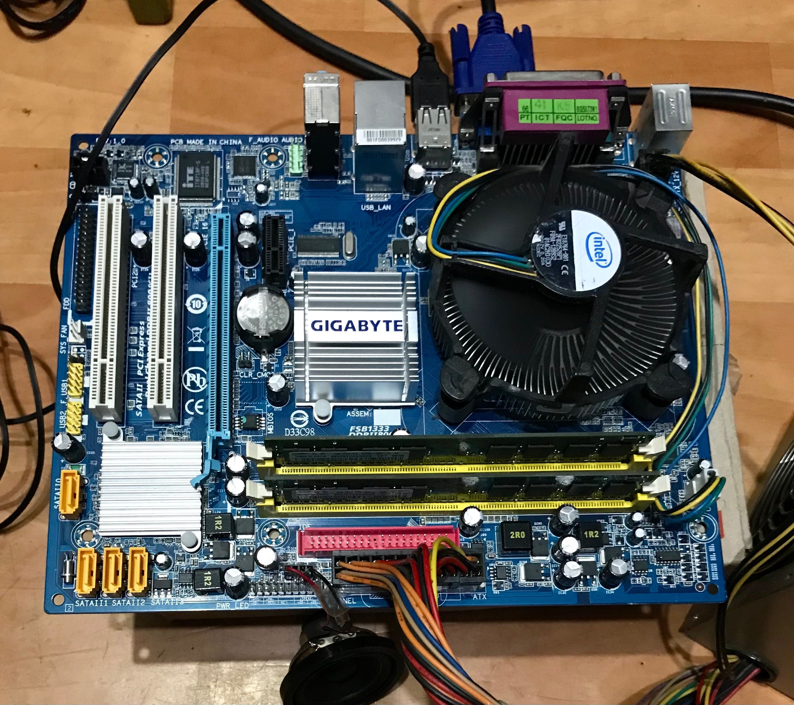 платы Gigabyte GA-G31M-S2L интегр.видео +процессор