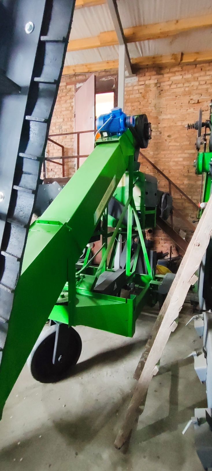 Продам, Зернометатель ЗМ 60У, ЗМ 90, ОВС 25, СМ 4,Після капремонта...