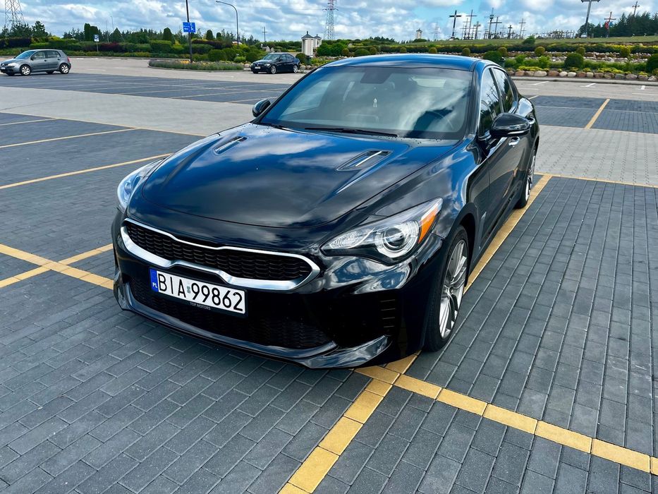 Kia Stinger 2.0 T-GDI 255KM