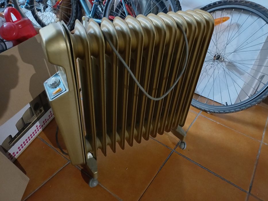 Aquecedor a óleo