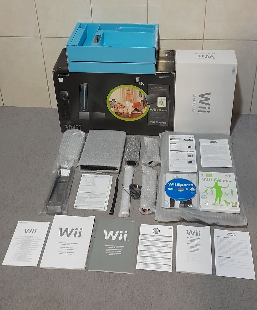 Consola Wii Fit Plus Pack+Wii Balance Board(EXCELENTE ESTADO NA CAIXA)