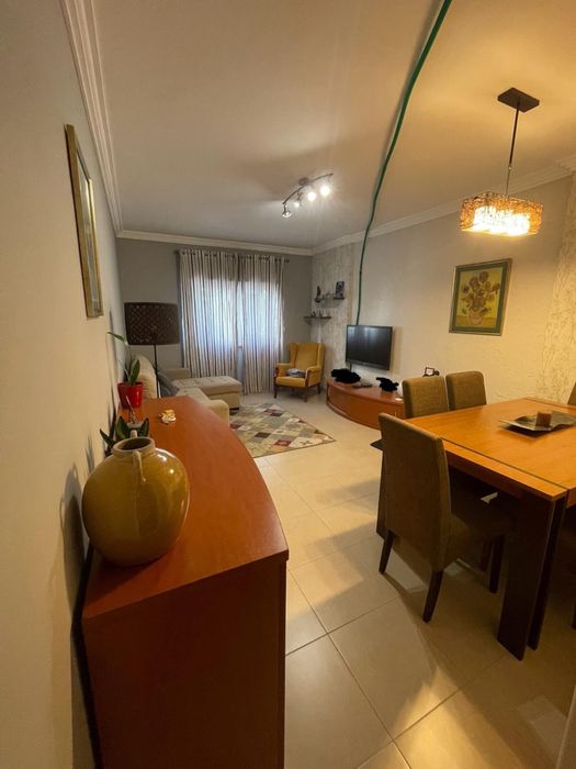 sala completa ou em separado em segunda mão