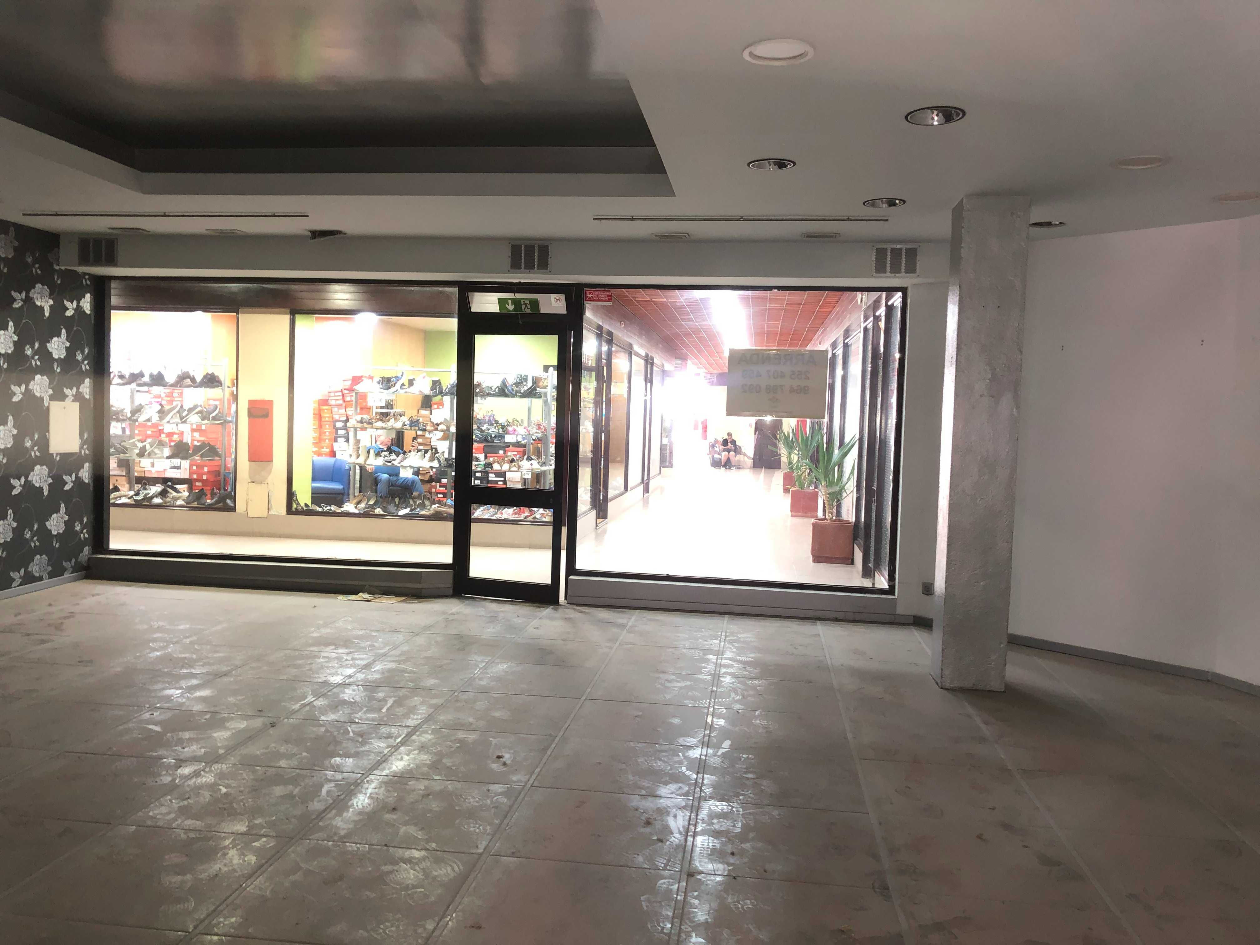 Loja Comercial - Centro de Penafiel