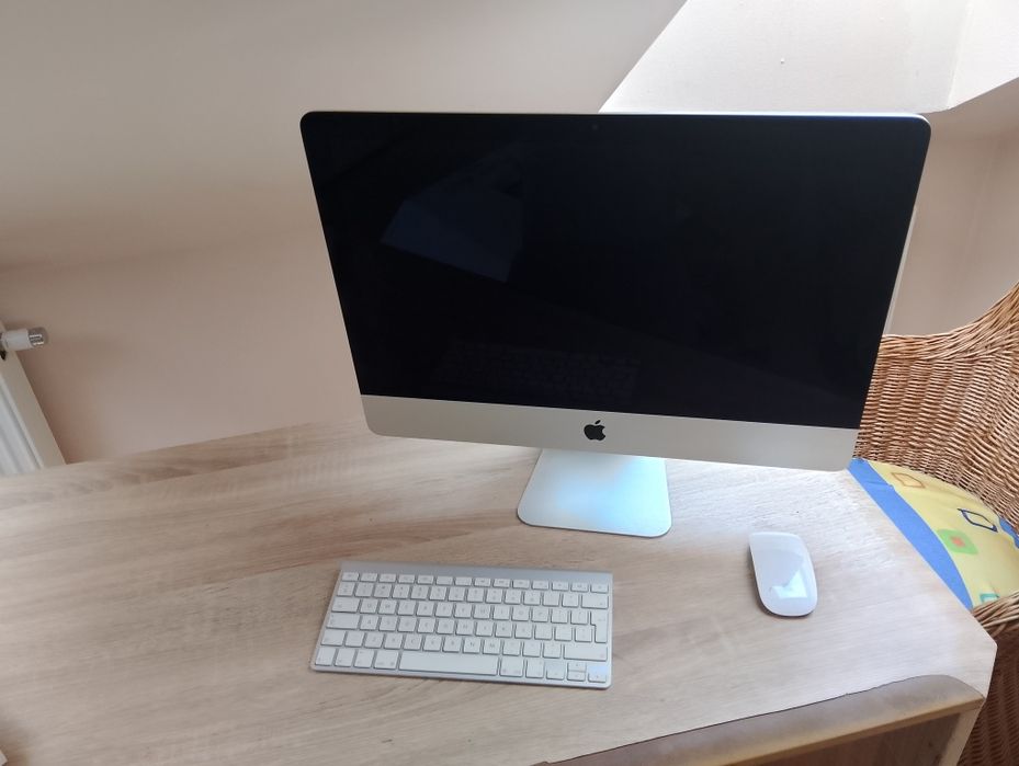 Super stan i mac 21'5 cala stan idealny