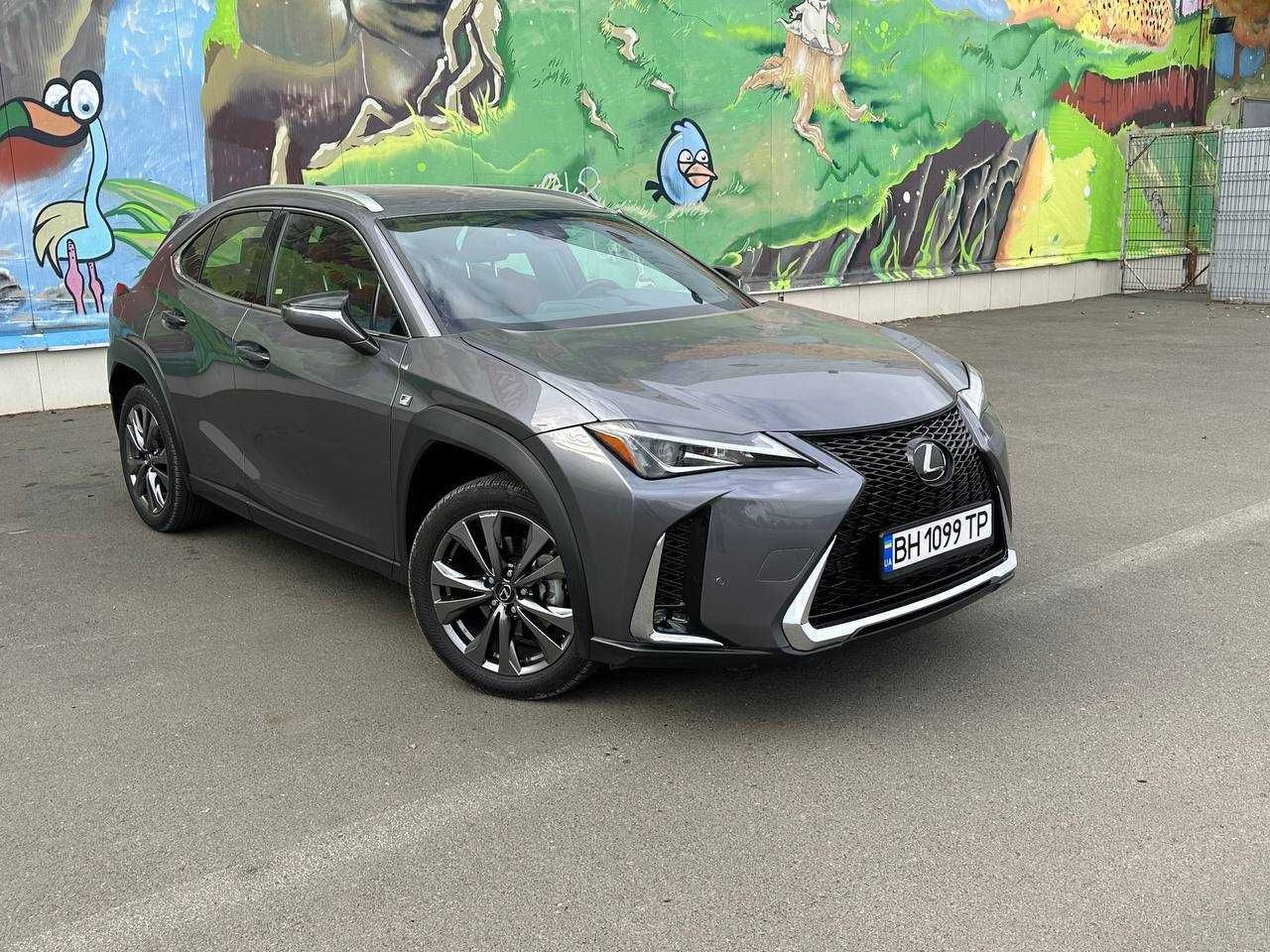 Lexus UX 2021 рік