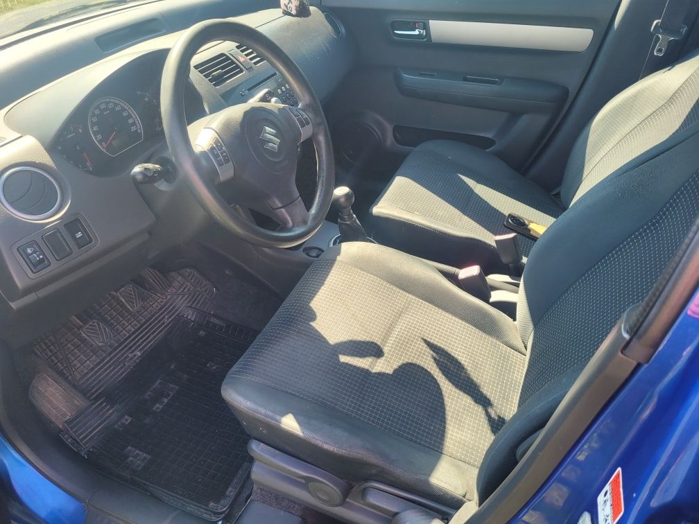 Suzuki Swift 1.3Benzyna !!!