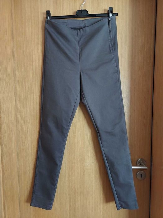 Calças elegantes