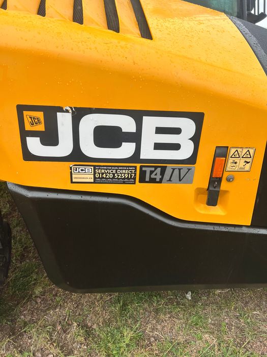 Продається телескопічний навантажувач JCB 535-125 2016 року випуску