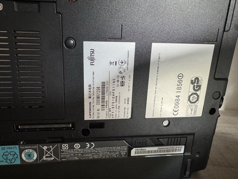Ноутбук б/в 14" Fujitsu Lifebook S751: Intel Core i3-2350M