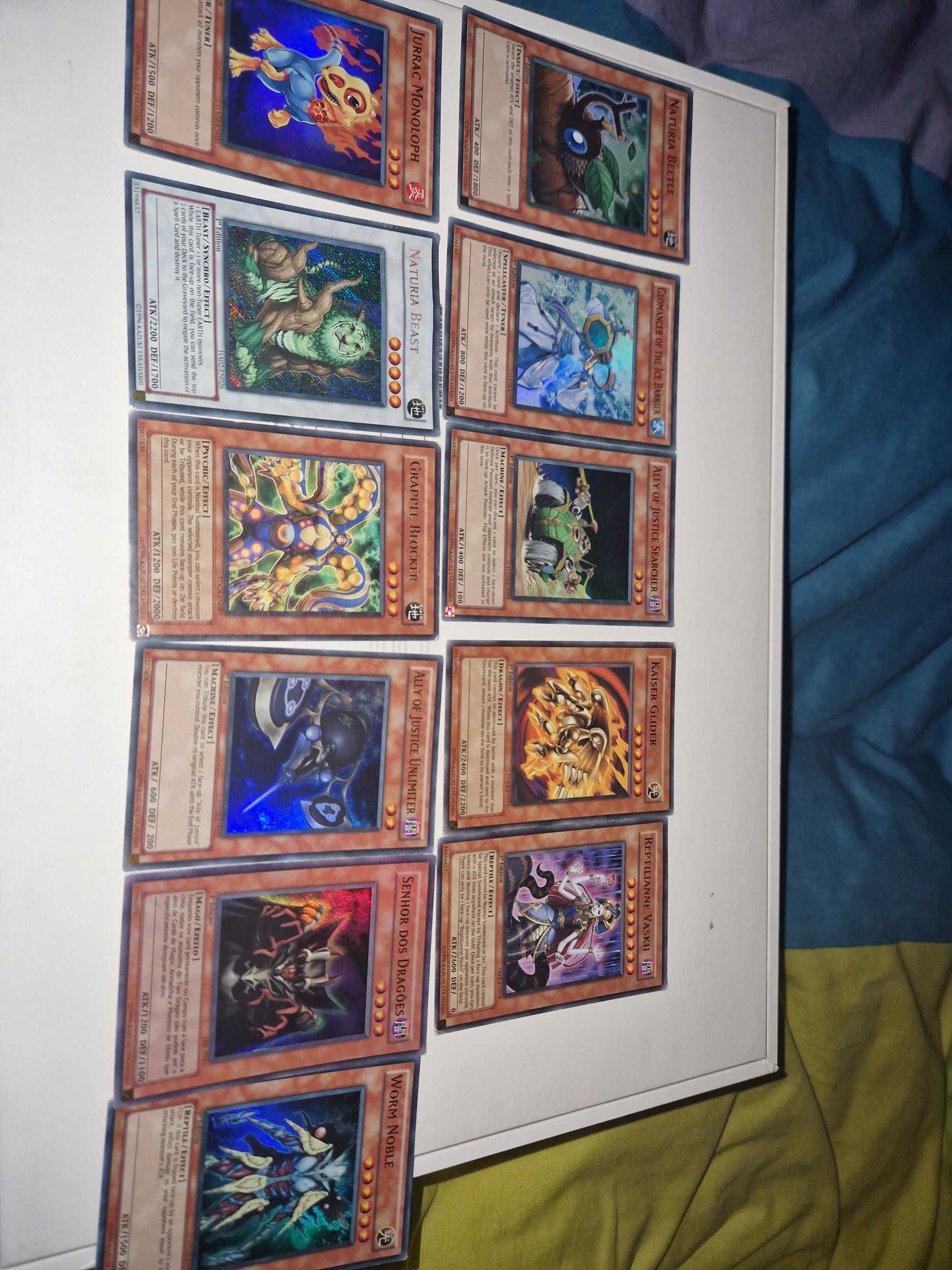 Conjunto de Cartas Yu-Gi-Oh (Raras e Super Raras)